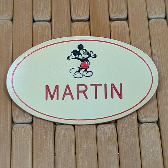 Vintage Disneyland 1980's Cast Members MARTIN Name Tag Badge - Picture 1 of 2
